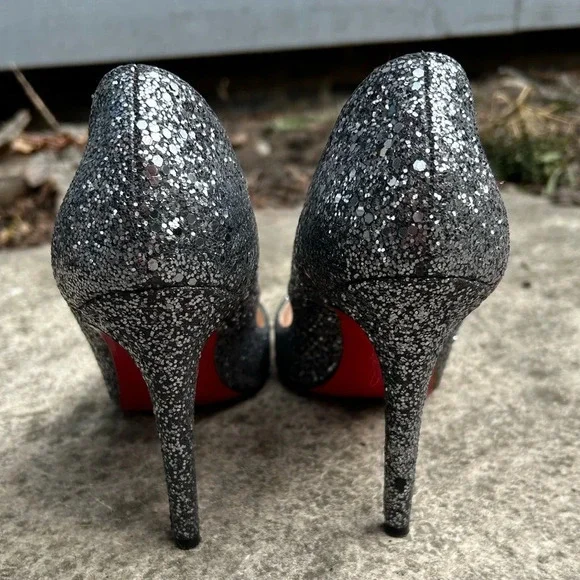 Christian Louboutin Metallic Grey Glitter Very Prive Peep Toe Pumps, Size 38.5 - Picture 13 of 16